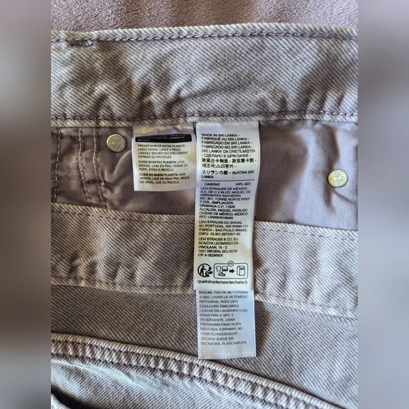 Levi's Lavender Mid Rise '94 Baggy Denim Jeans 32 x 31 NWT - Picture 10 of 14